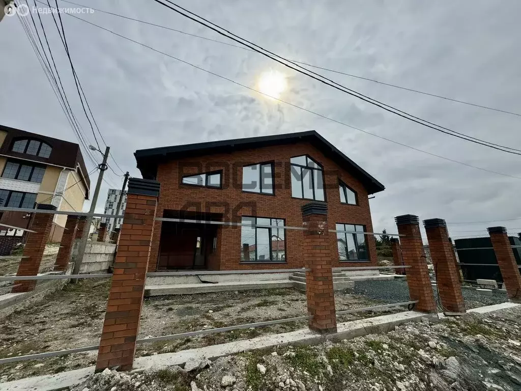 Дом в Симферополь, Симеизская улица (225 м) - Фото 2