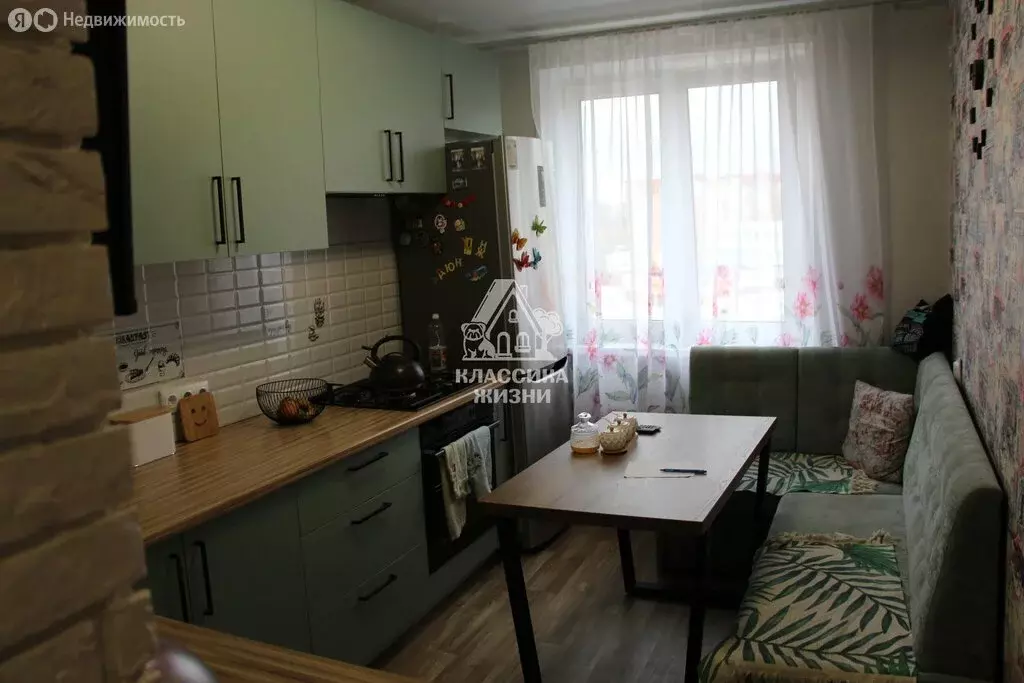 3-комнатная квартира: Нижний Новгород, улица Богдановича, 7к1 (63.8 м) - Фото 1