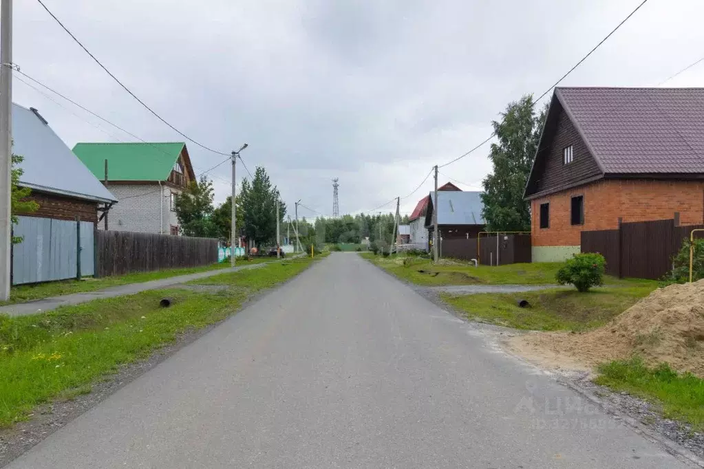 Участок в Тюменская область, Тюменский муниципальный округ, с. Ембаево ... - Фото 1