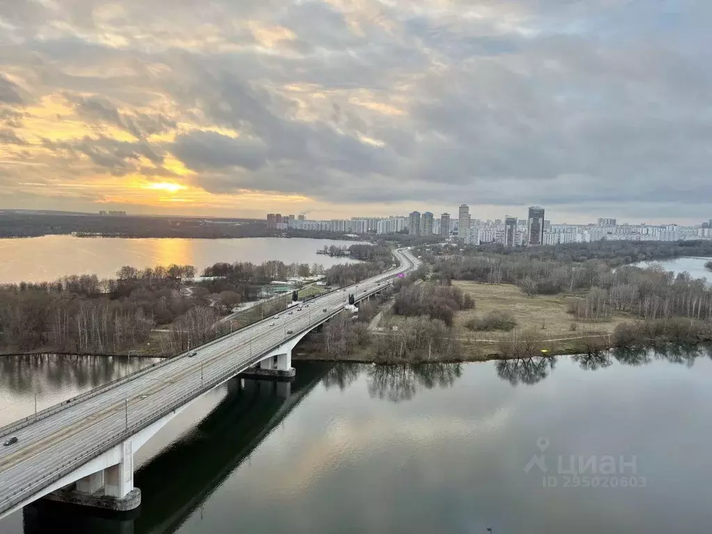Квартира, 4 комнаты, 167 м - Фото 1