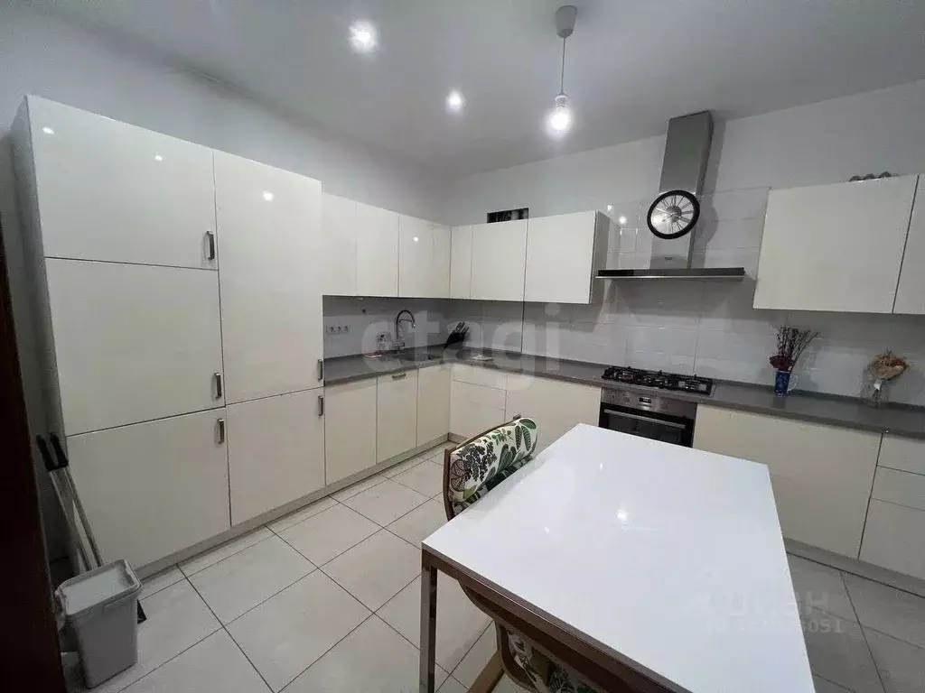 3-к кв. Московская область, Пушкинский городской округ, пос. Лесные ... - Фото 0