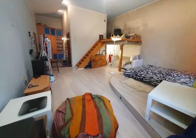 Продается 1-комнатная квартира - Фото 1