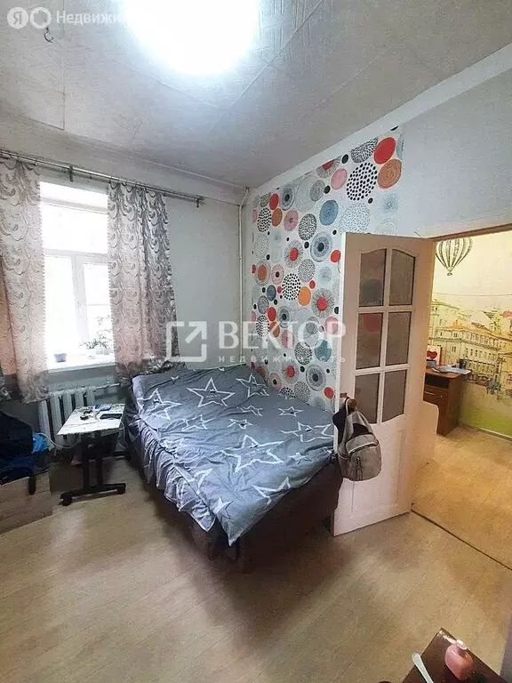 1к в 2-комнатной квартире (18 м) - Фото 0