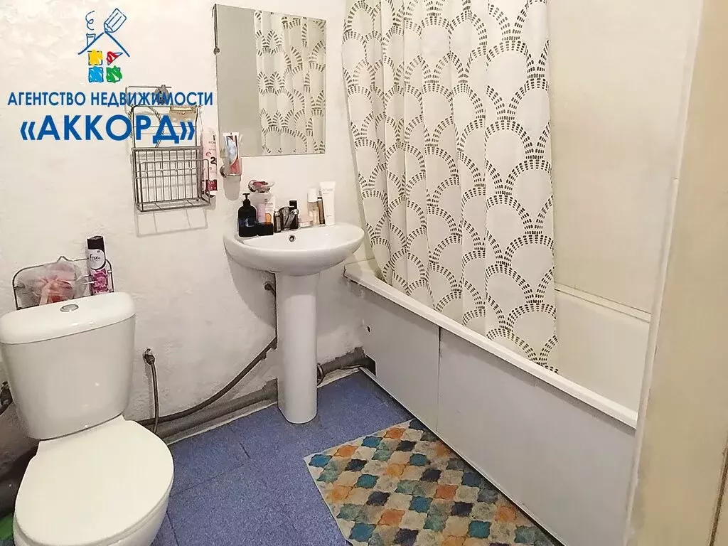 1-комнатная квартира: Барнаул, Балтийская улица, 2 (47.4 м) - Фото 1