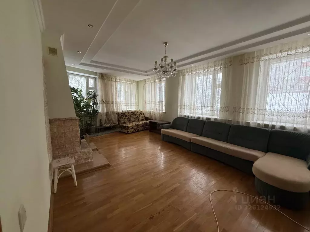 3-к кв. Вологодская область, Вологда Московская ул., 5А (130.0 м) - Фото 2