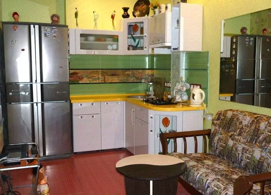 3-к кв. Волгоградская область, Волгоград ул. Репина, 3 (64.1 м) - Фото 1