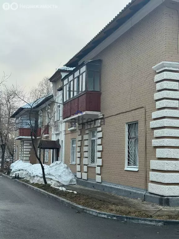 1к в 6-комнатной квартире (24.2 м) - Фото 1