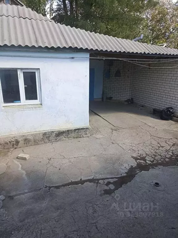 Дом в Ставропольский край, Изобильненский муниципальный округ, с. ... - Фото 2