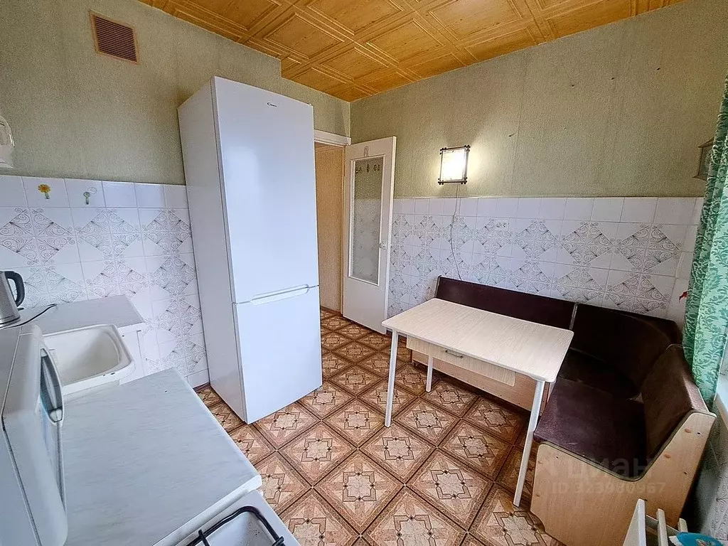 2-к кв. Свердловская область, Екатеринбург ул. Новгородцевой, 3 (42.2 ... - Фото 2