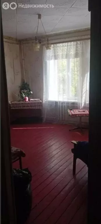 3-комнатная квартира: посёлок Углегорский, улица Мира, 5 (66.3 м) - Фото 1