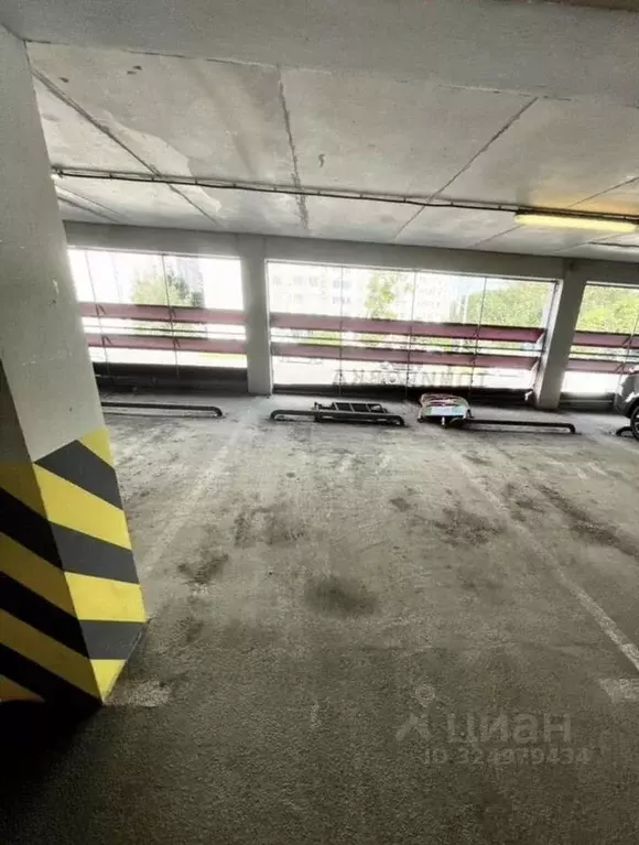 Гараж в Москва Беловежская ул., 12 (14 м) - Фото 2