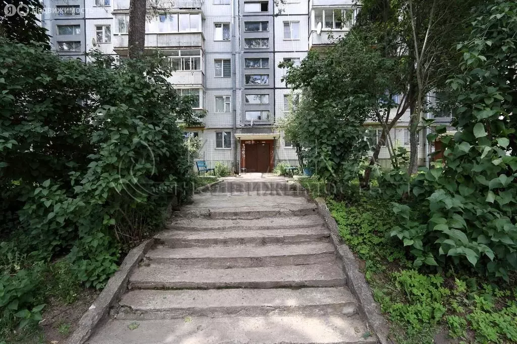 2-комнатная квартира: деревня Ретюнь, Центральная улица, 3 (46.9 м) - Фото 1