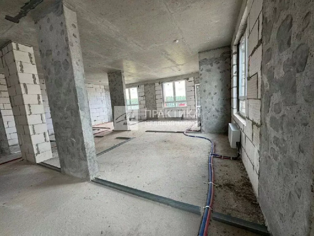 Продается 4-комнатная квартира - Фото 1