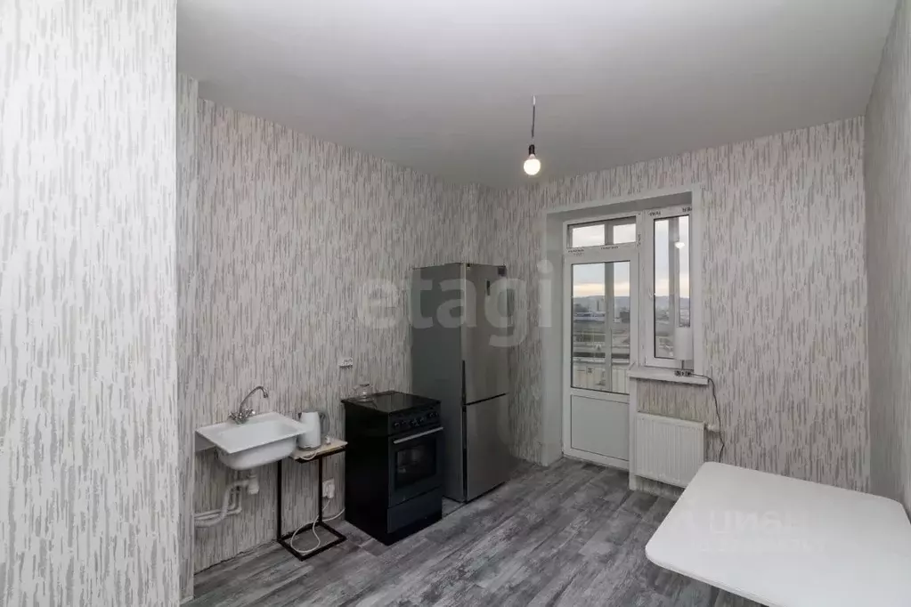 1-к кв. Красноярский край, Красноярск Караульная ул., 39 (35.8 м) - Фото 1