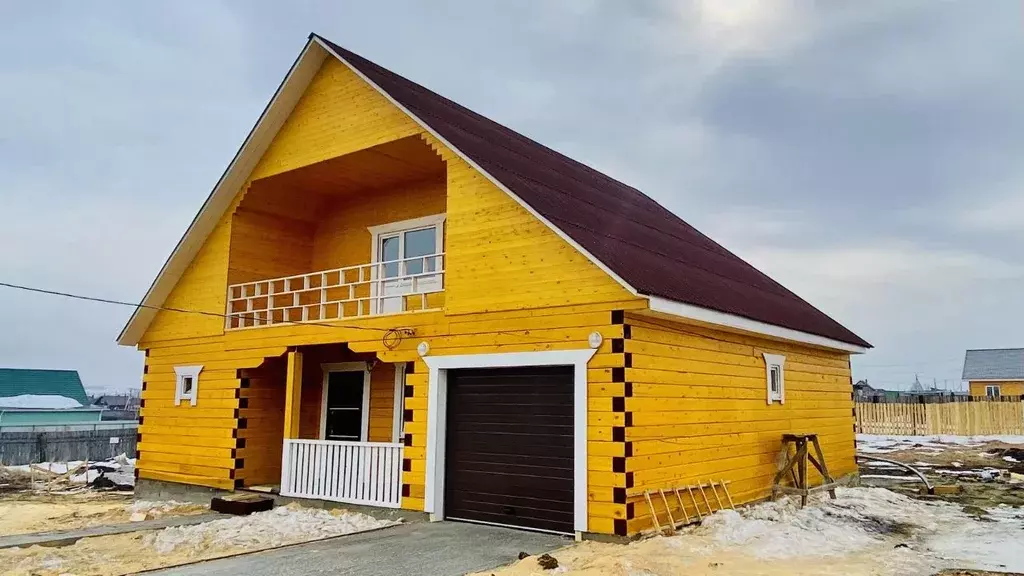 Дом в Иркутская область, Иркутский муниципальный округ, д. Карлук ул. ... - Фото 1