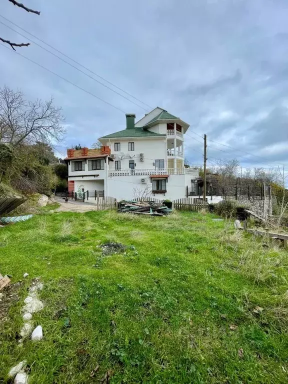 Участок в Крым, Ялта муниципальный округ, Кореиз пгт ул. ... - Фото 2