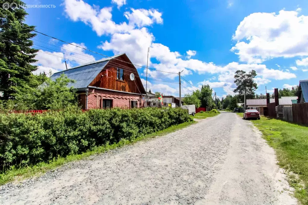 Дом в село Тюнево, Зелёная улица (56.9 м) - Фото 2