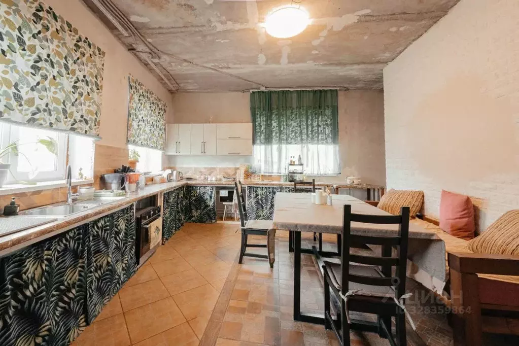 Дом в Хабаровский край, Комсомольск-на-Амуре Лесная ул., 16 (328 м) - Фото 1