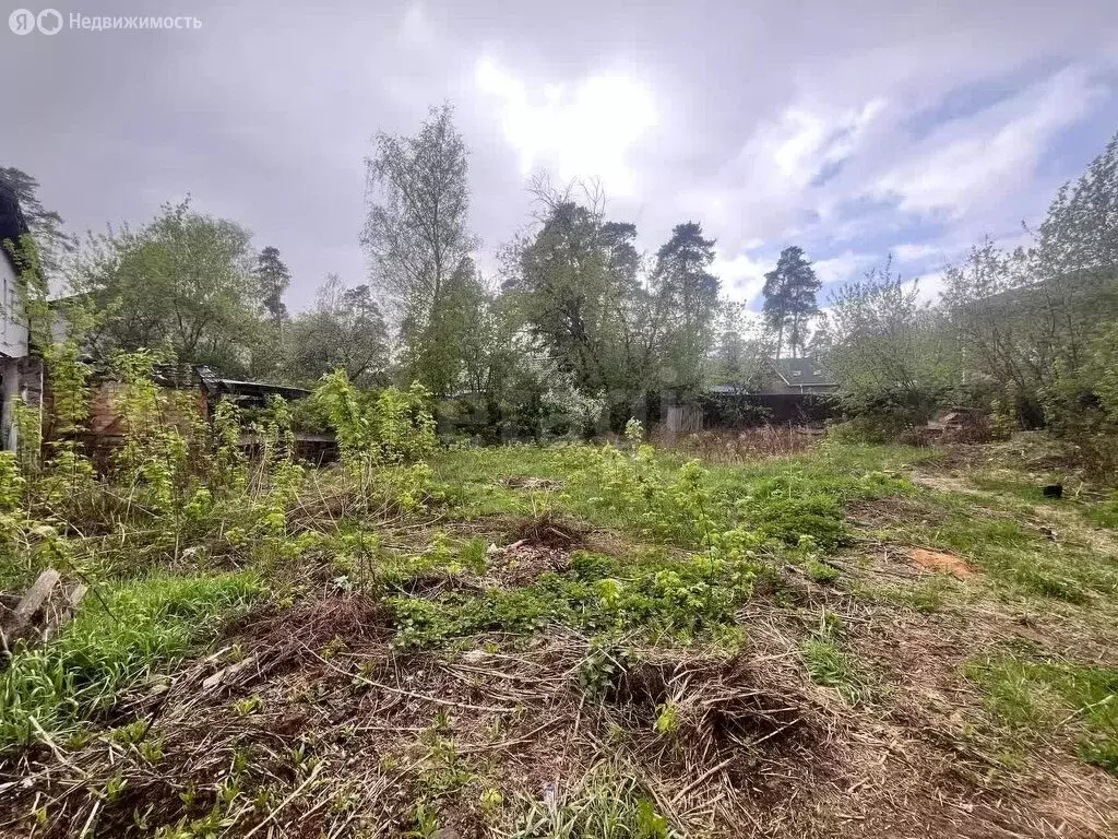 Участок в посёлок городского типа Ильинский, улица Братьев Волковых ... - Фото 1