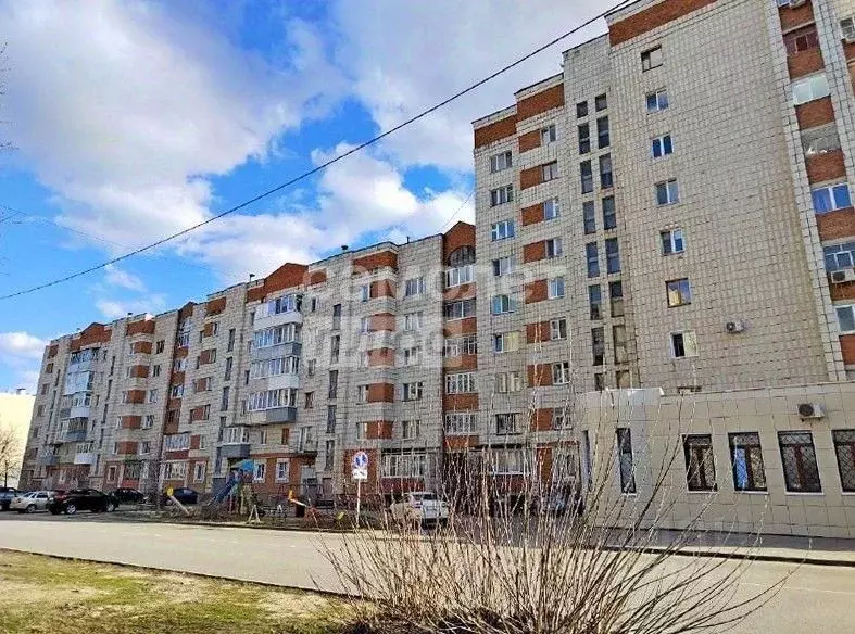 3-к кв. Татарстан, Зеленодольск ул. Карла Маркса, 3 (77.8 м) - Фото 1