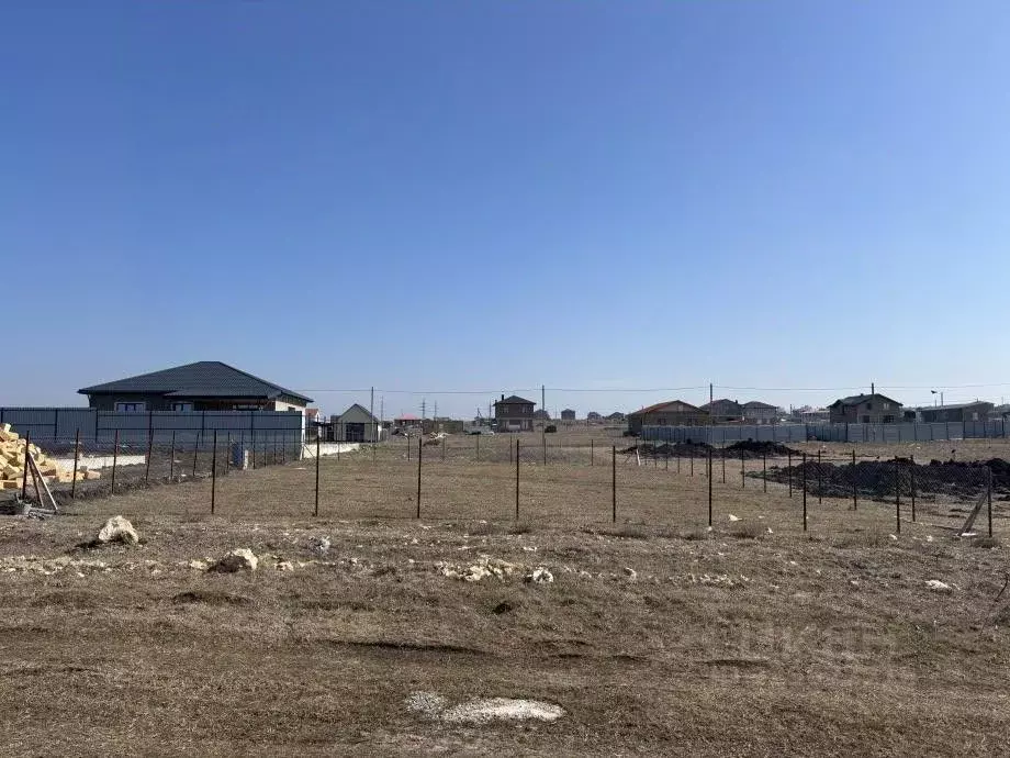 Участок в Крым, Симферопольский район, с. Мирное ул. Игоря Постного ... - Фото 2