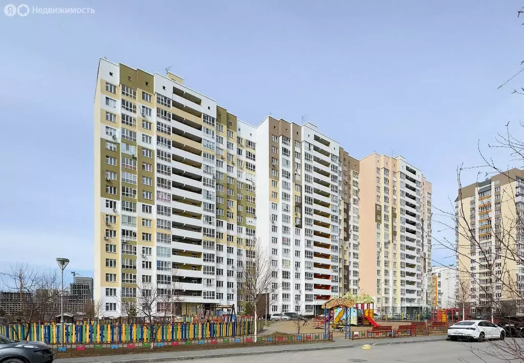 1-комнатная квартира: Тюмень, улица Александра Протозанова, 18к1 (37 ... - Фото 1