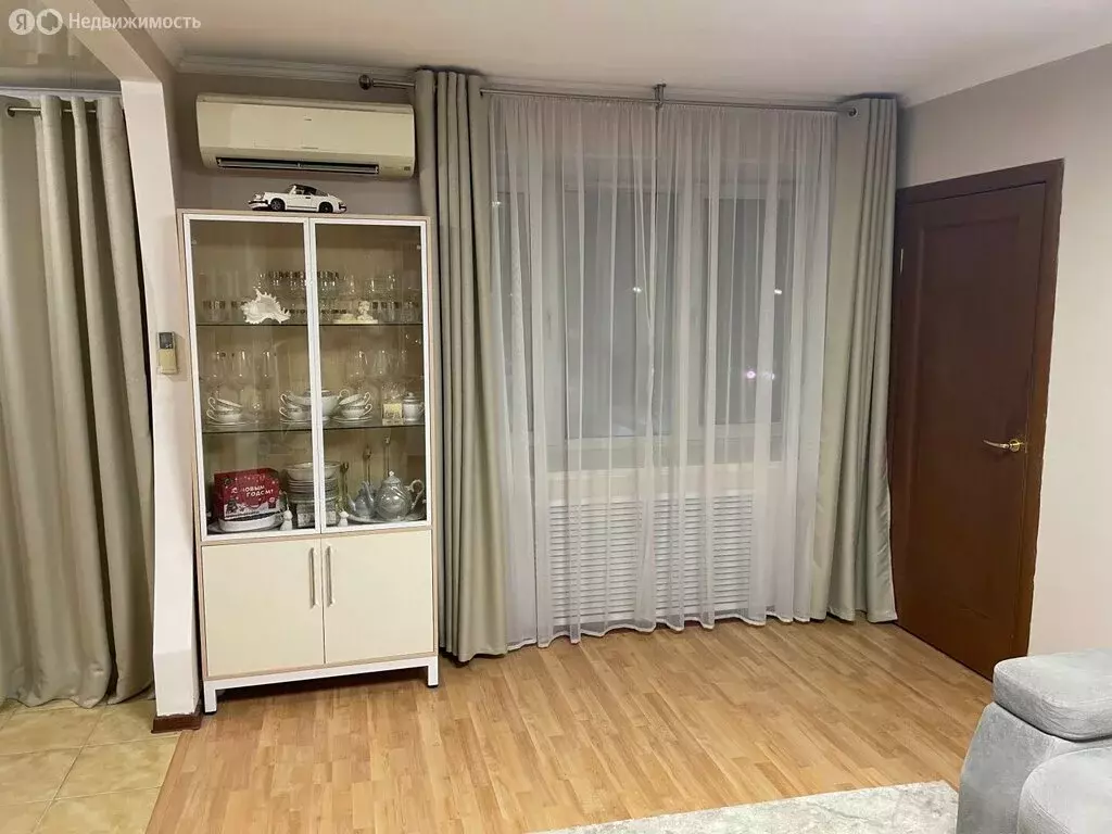 3-комнатная квартира: Сызрань, улица Победы, 21 (61.1 м) - Фото 2