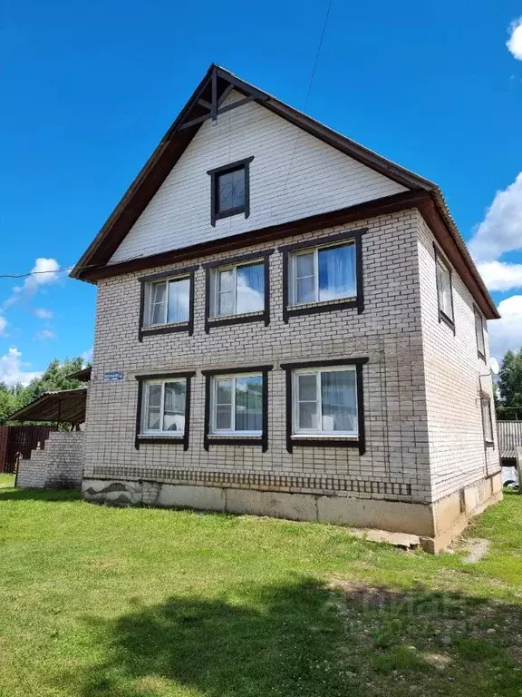 Дом в Новгородская область, Валдай Лесная ул. (200 м) - Фото 1