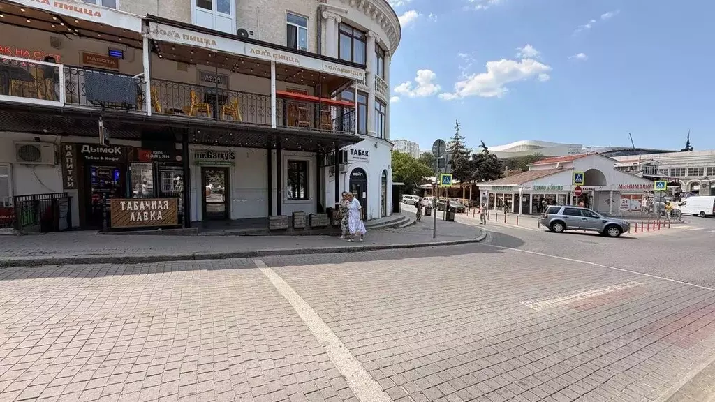 Помещение свободного назначения в Севастополь ул. Айвазовского, 7 (67 ... - Фото 1