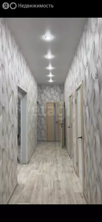 Дом в Красноярск, посёлок Карьерный (100 м) - Фото 1
