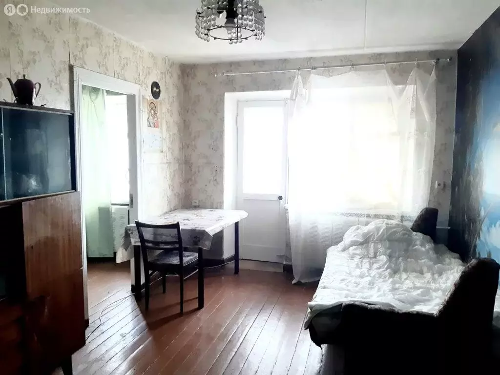 3-комнатная квартира: Екатеринбург, улица Краснофлотцев, 4 (58 м) - Фото 1
