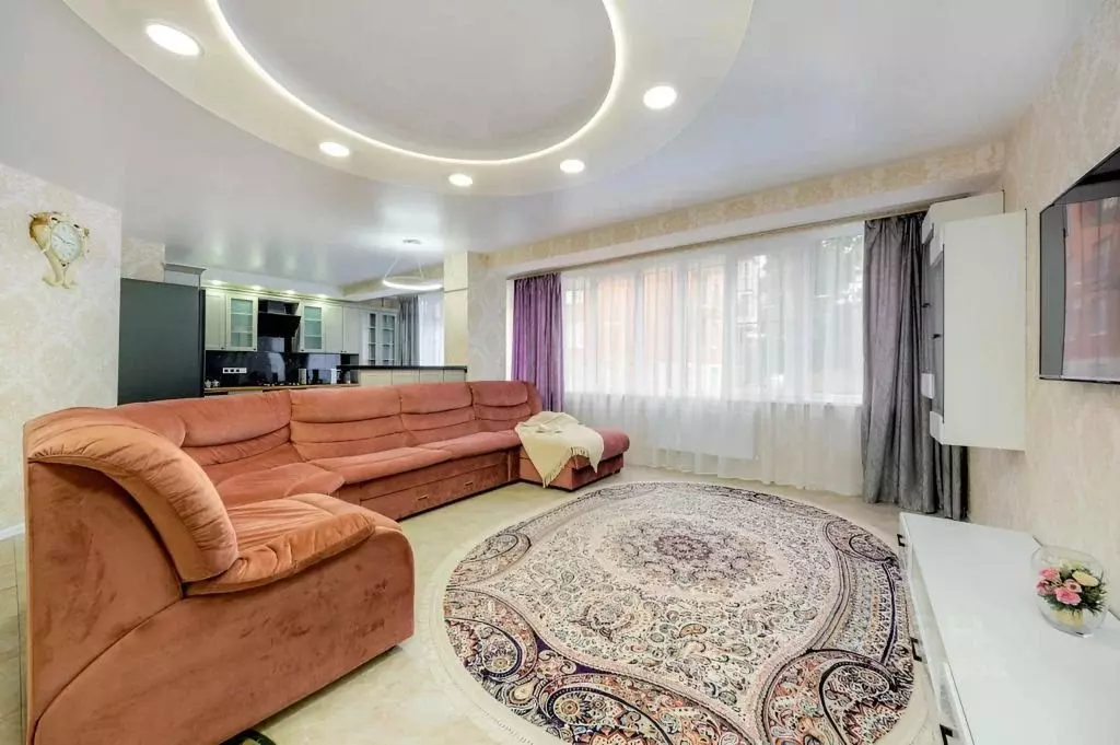 2-к кв. Ставропольский край, Кисловодск ул. Декабристов, 25 (88.0 м) - Фото 1