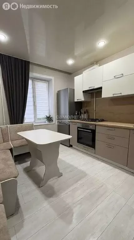 2-комнатная квартира: Сыктывкар, улица Пушкина, 140 (50 м) - Фото 1