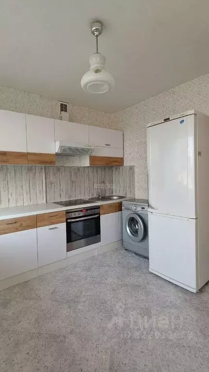 3-к кв. Белгородская область, Белгород Октябрьская ул., 76 (79.3 м) - Фото 0