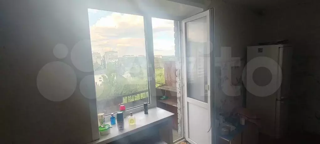 Комната 14 м в 1-к., 9/9 эт. - Фото 0