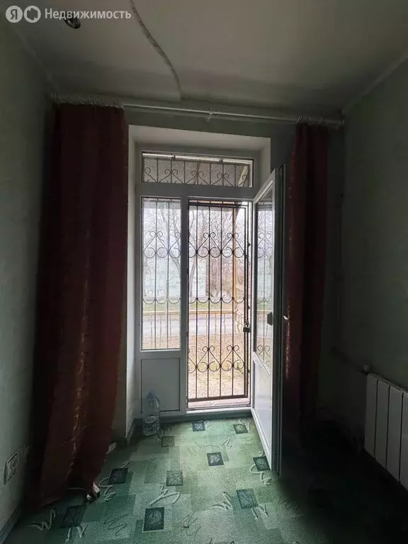 2-комнатная квартира: Керчь, улица Энгельса, 5/5 (48.4 м) - Фото 1