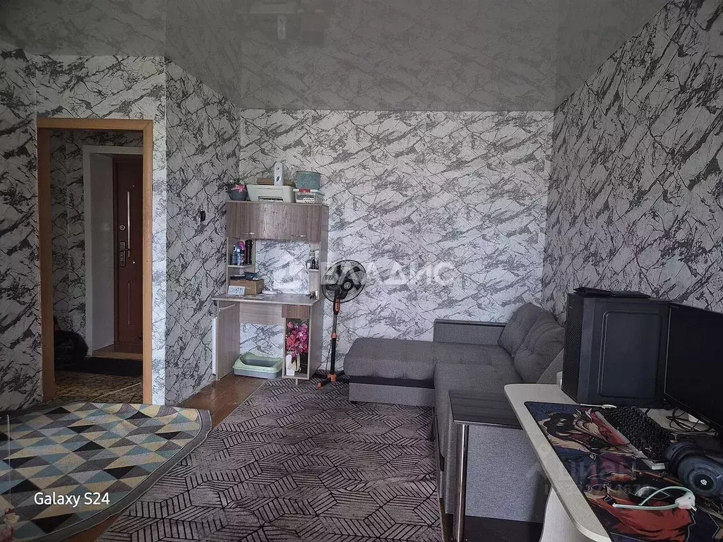 2-к кв. Алтайский край, Бийск ул. Имени Героя Советского Союза ... - Фото 1