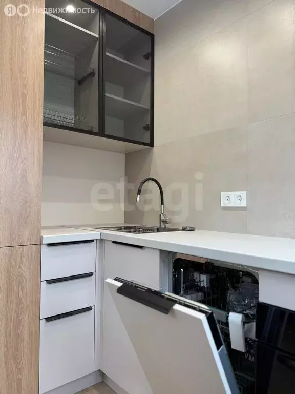 1-комнатная квартира: Саратов, улица имени В.Г. Рахова, 11 (32 м) - Фото 2