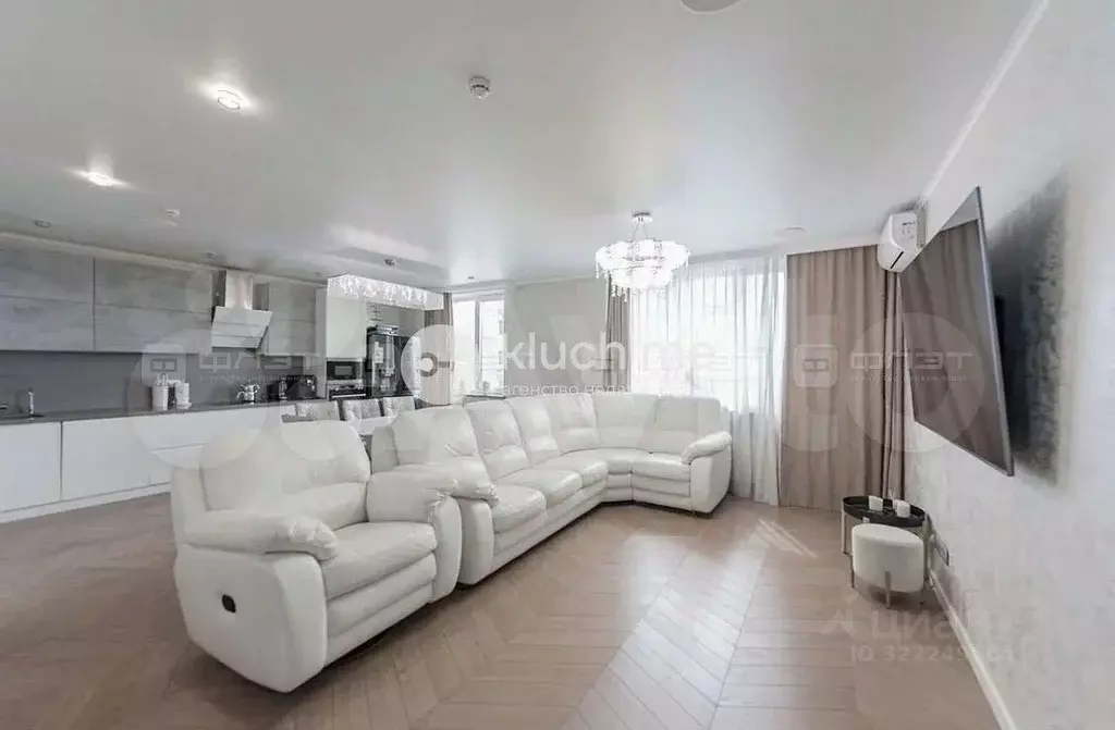 3-к кв. Татарстан, Казань Комсомольская ул., 1 (120.0 м) - Фото 0