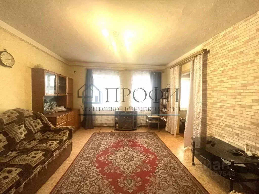 Дом в Белгородская область, Новооскольский муниципальный округ, с. ... - Фото 1