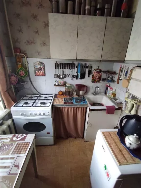 Комната 13.9 м в 3-к, 1/5 эт. - Фото 0