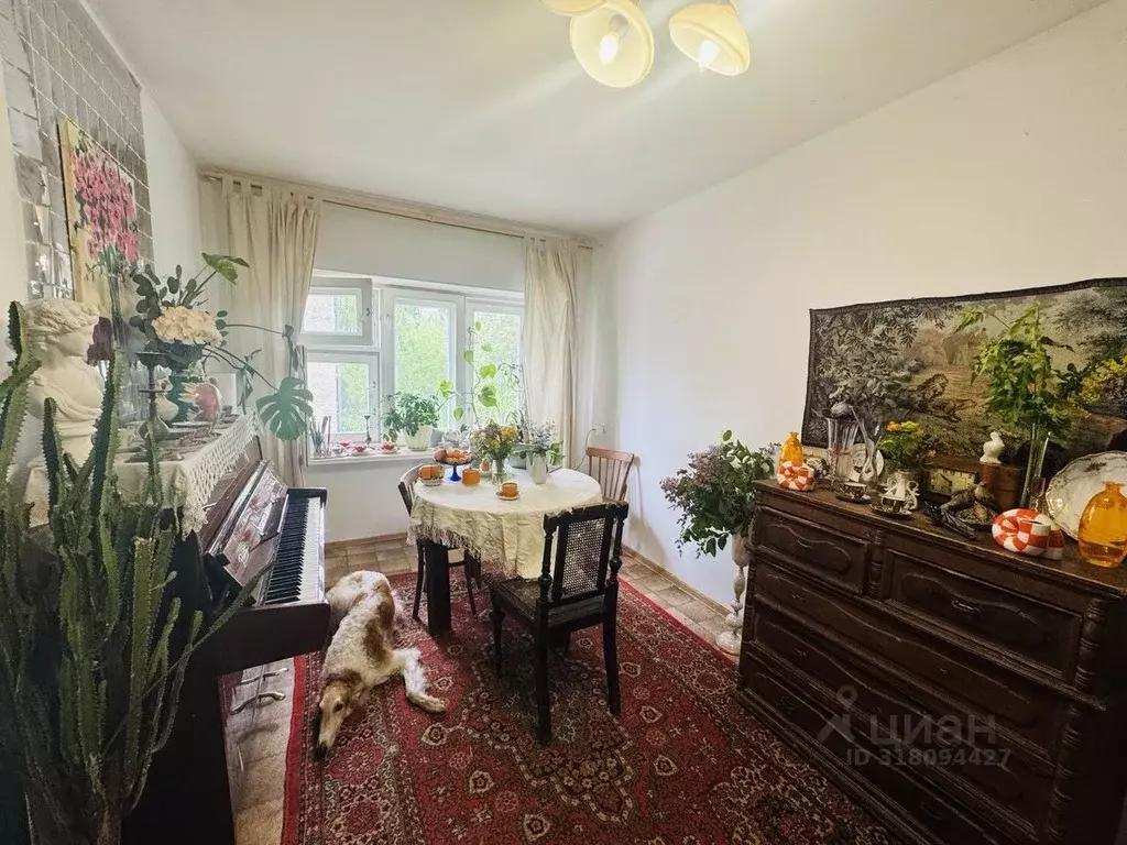 3-к кв. Новосибирская область, Новосибирск ул. Гоголя, 1 (54.6 м) - Фото 0
