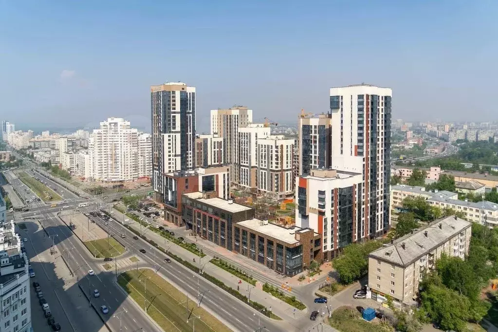 3-к. квартира, 105 м, 5/28 эт. - Фото 1
