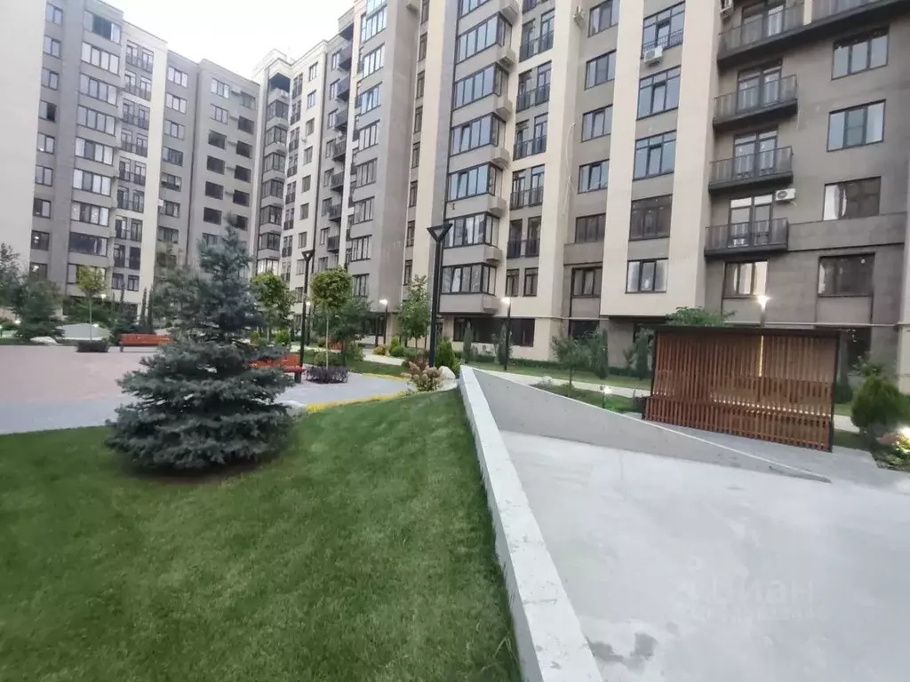 2-к кв. Северная Осетия, Владикавказ ул. Гастелло, 71 (90.4 м) - Фото 2