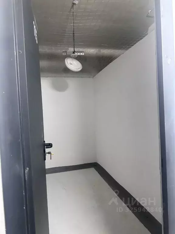 Гараж в Москва просп. Новосередневский, 19 (5 м) - Фото 1