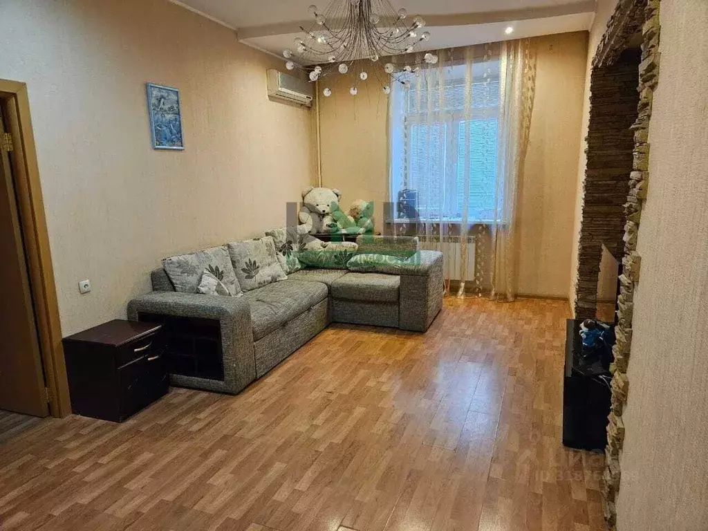 3-к кв. Оренбургская область, Орск Новый город мкр, просп. Ленина, 26 ... - Фото 2