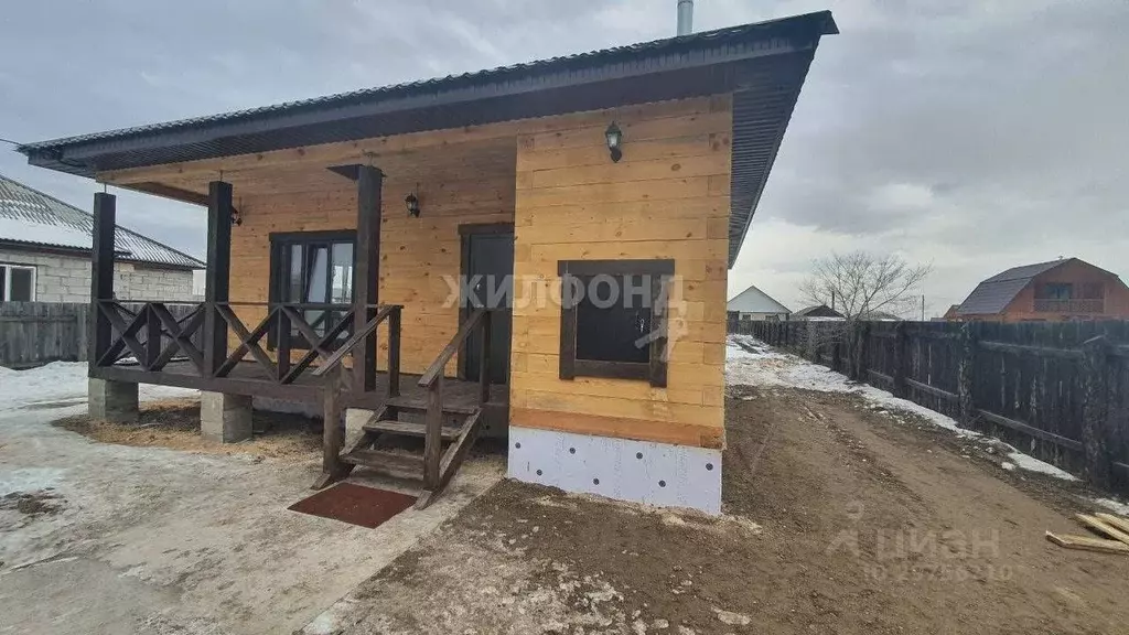 Дом в Хакасия, Усть-Абаканский район, с. Калинино ул. Арбузная (113 м) - Фото 1