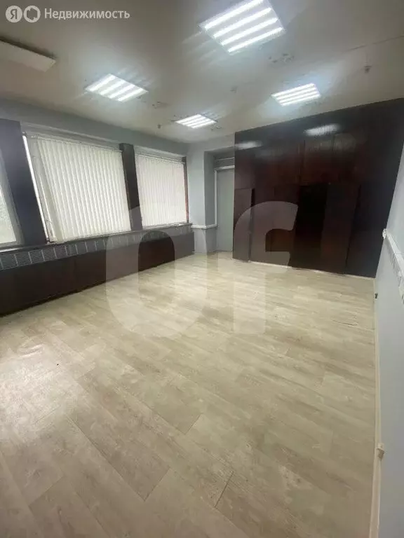 Офис (4001 м) - Фото 2