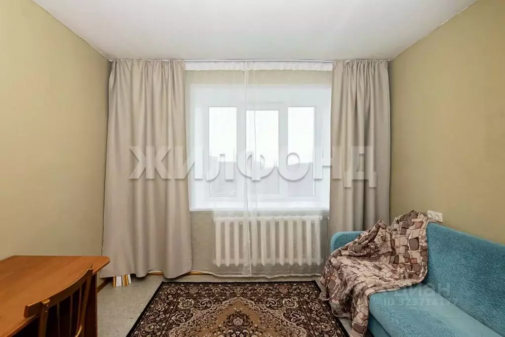 Комната Новосибирская область, Новосибирск Выборная ул., 118 (16.0 м) - Фото 1