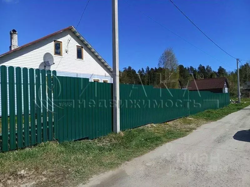 Дом в Ленинградская область, Приозерский район, Ларионовское с/пос, ... - Фото 1